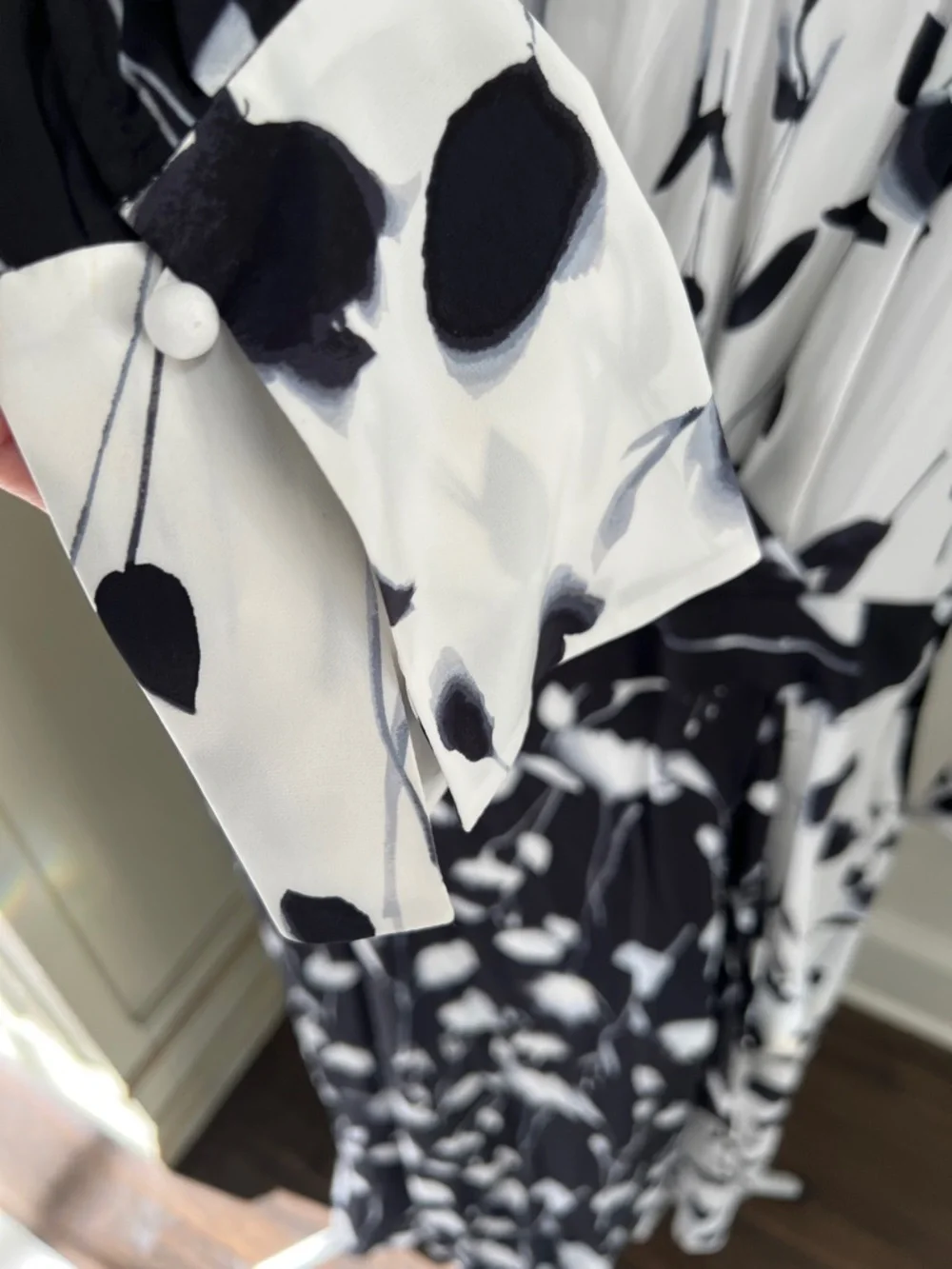 Equipment “NEEMA” Black and White Floral Maxi Dress NWT $495 - Picture 6 of 9
